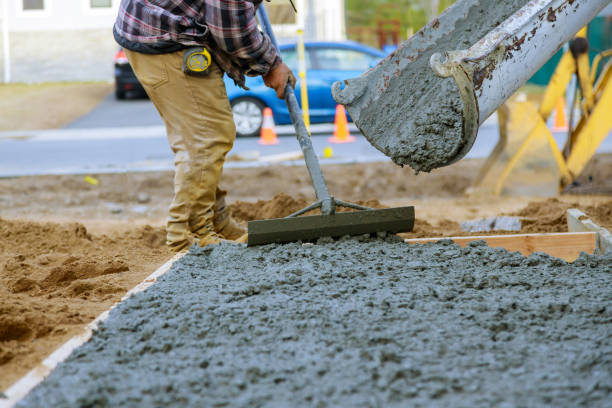 Best Concrete Sidewalk Installation  in Sultana, CA